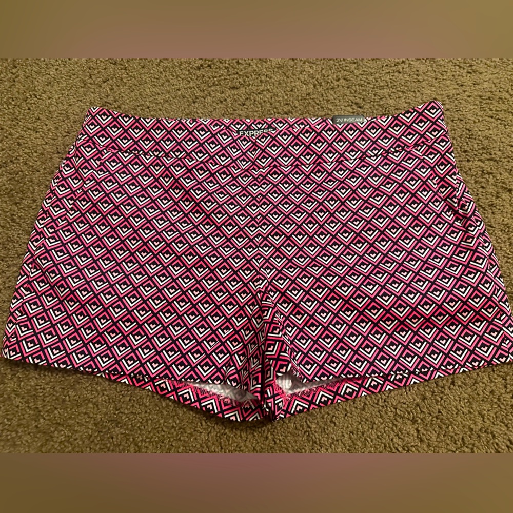 EXPRESS Womens shorts
